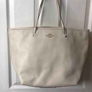 Coach tote bag
